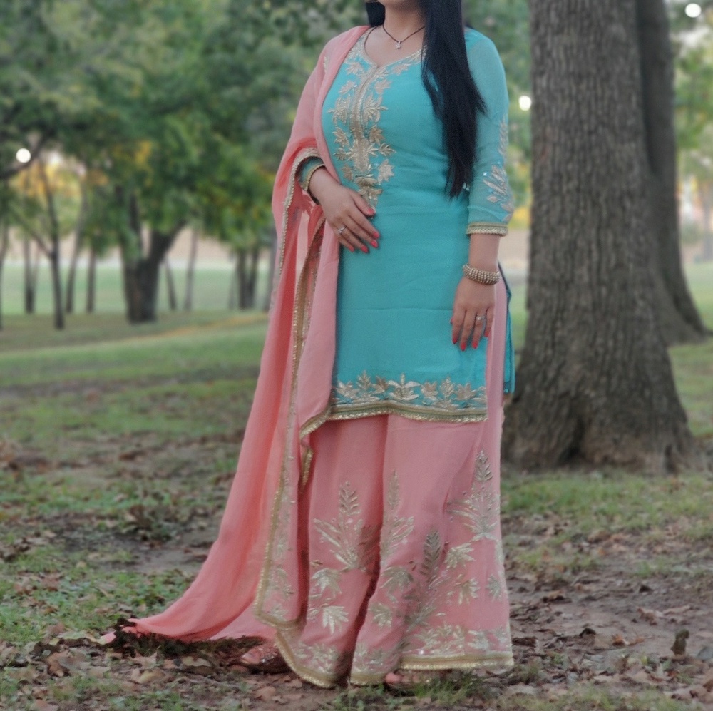 Sharara - Picture 3 of 3